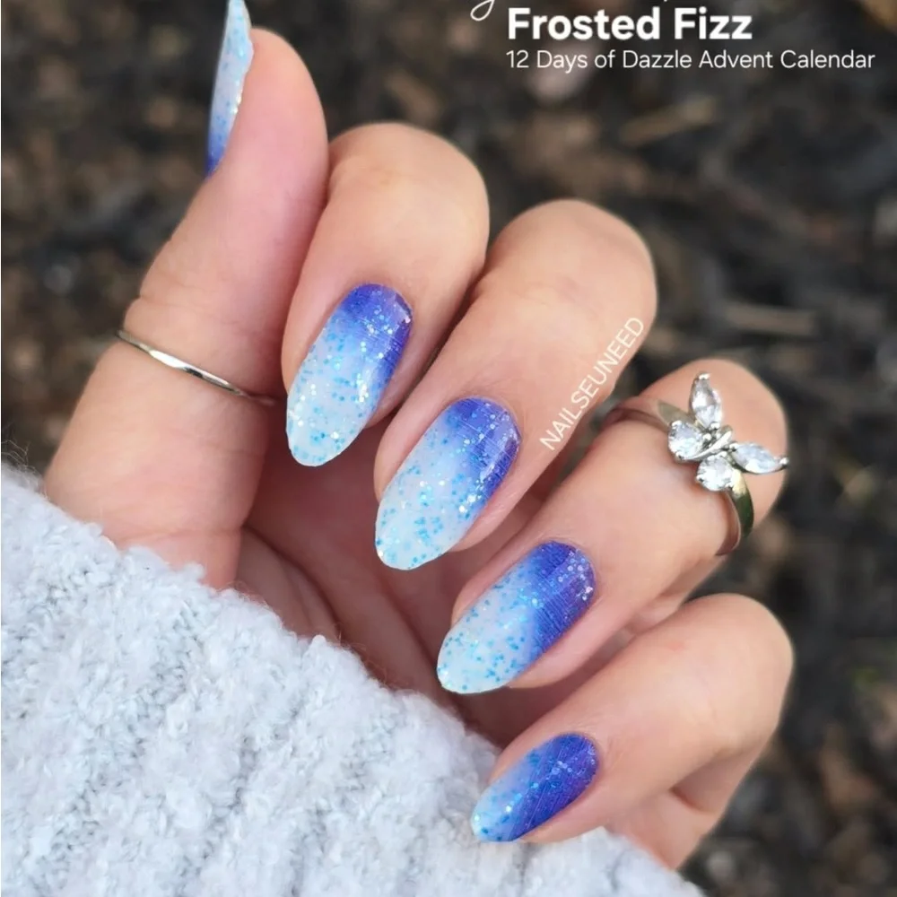 *Exclusive* Color Street: Frosted Fizz | Blue Ombre Glitter Winter Holiday Party - Picture 8 of 12